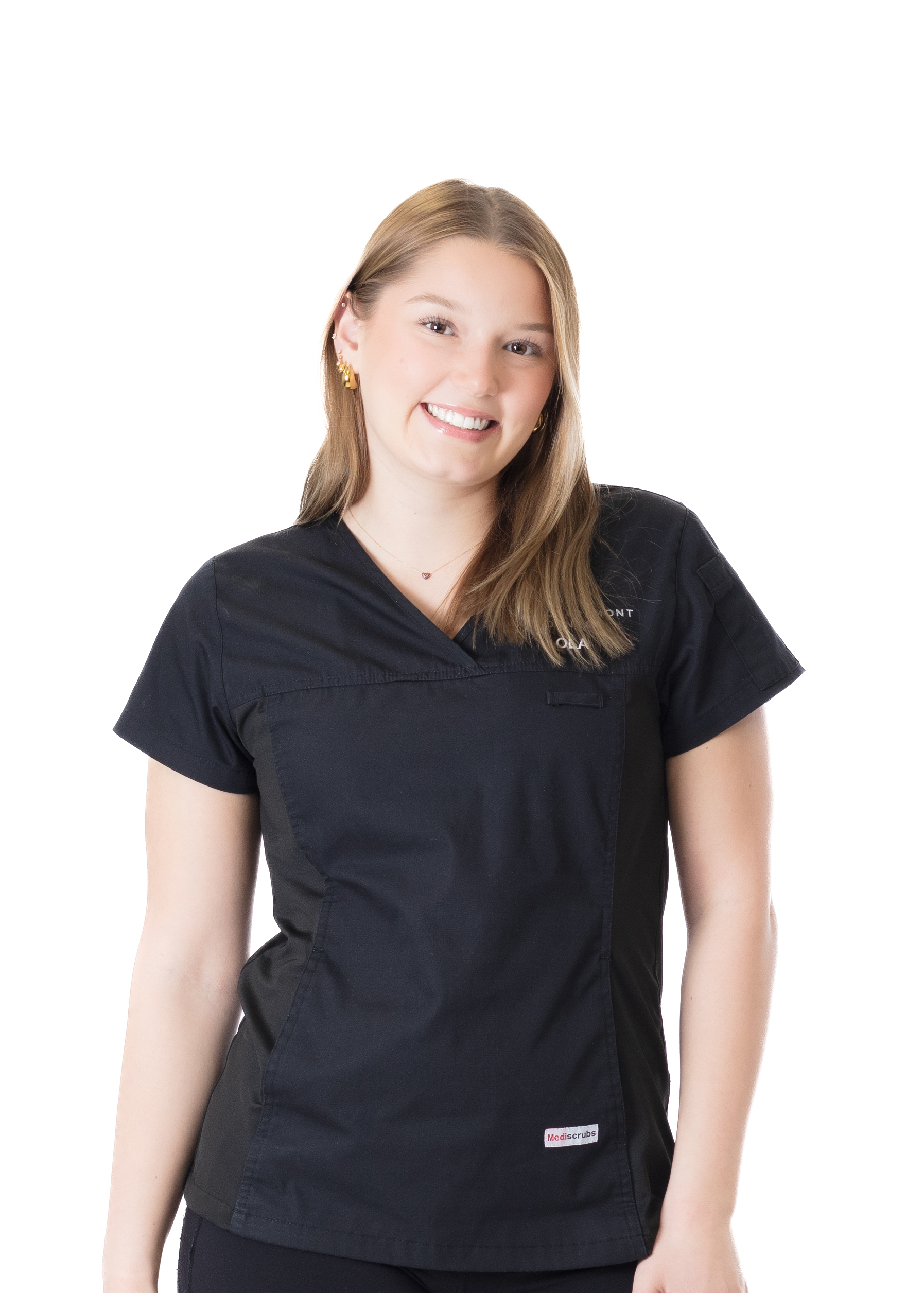 LOLA_C7A6068-FINAL-SHOULDERS